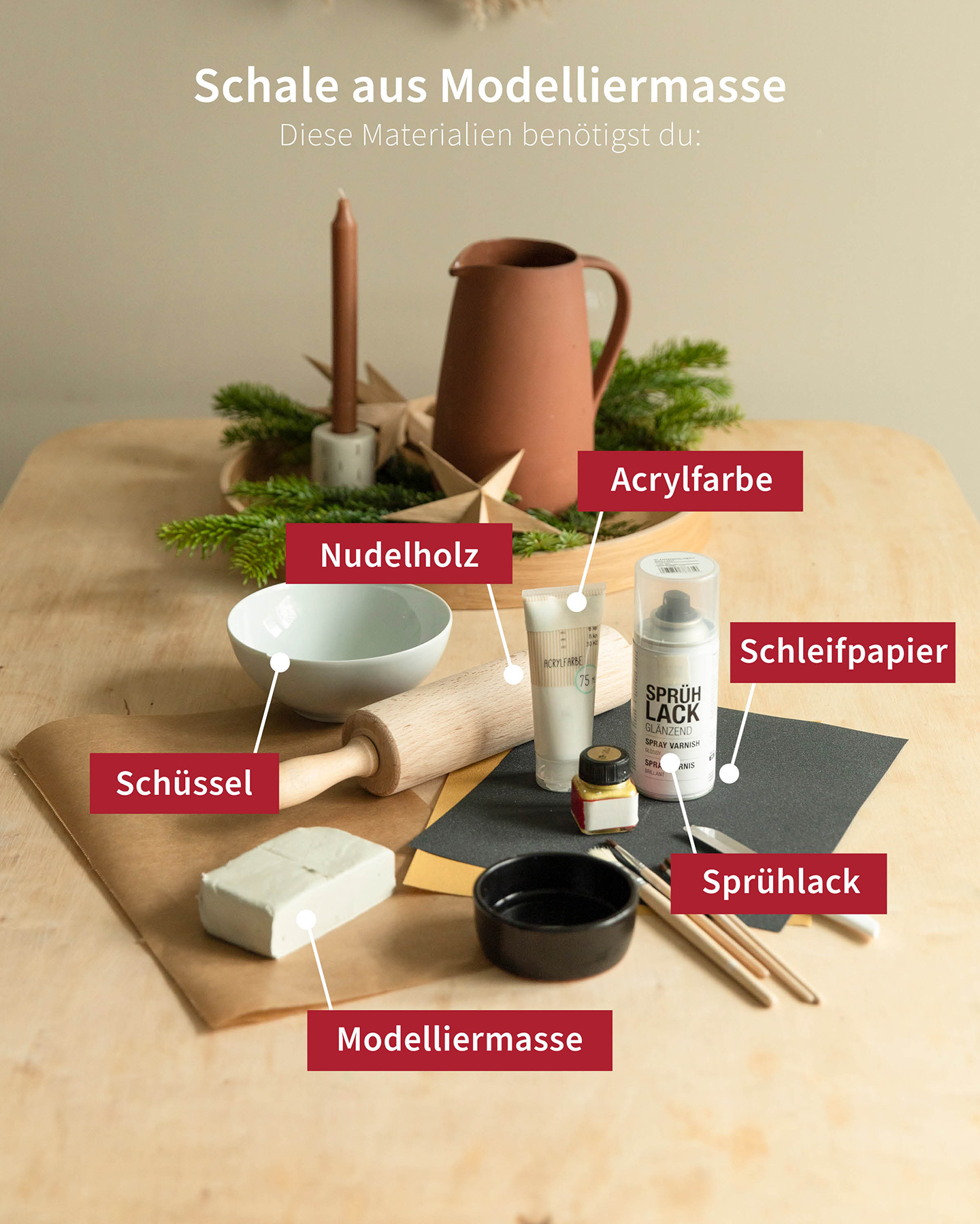 Alle Materialien, die für die selbstgemachte Schale aus Modelliermasse benötigt werden liegen zur Übersicht auf dem Tisch.