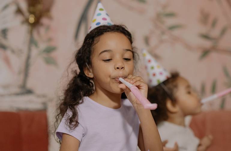 Einladungstext für den Kindergeburtstag – Tipps &amp; Ideen