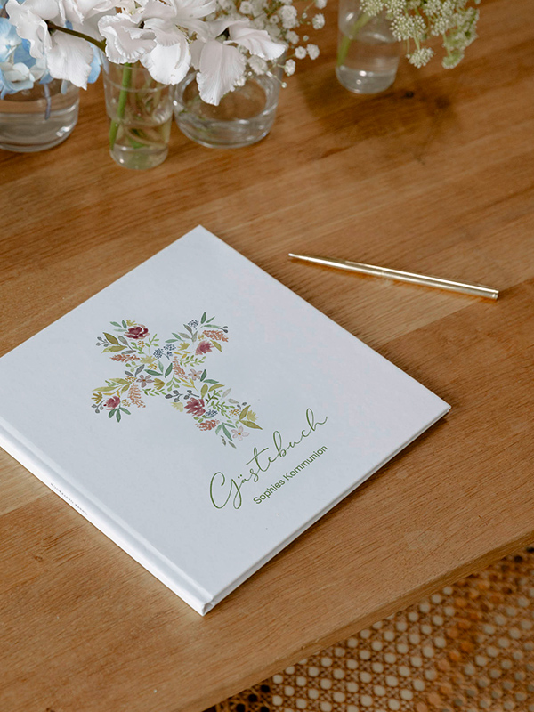 Gästebuch zur Kommunion Blütenkreuz